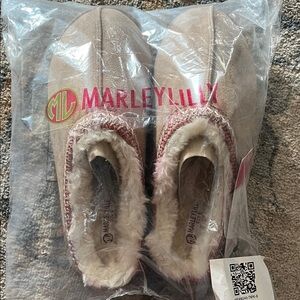 Marleylilly Women's Tan Slippers